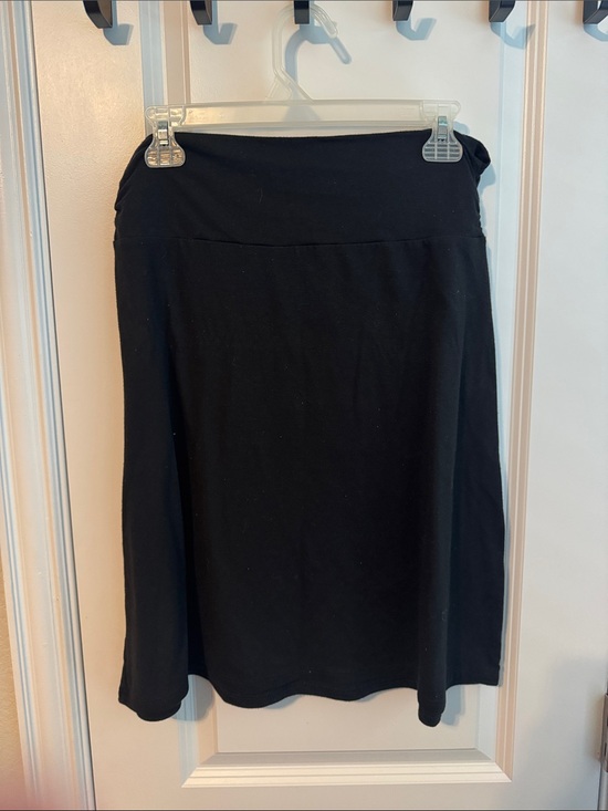 Faded Glory Dresses & Skirts - Classic Black Women's A-Line Skirt knee-length